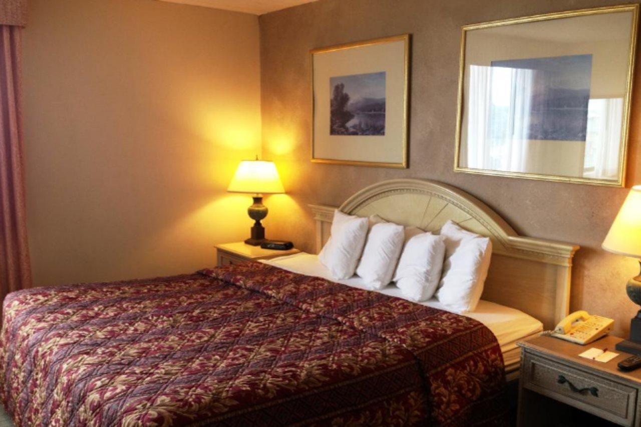Fairbridge Hotel Cleveland East Wickliffe Eksteriør bilde