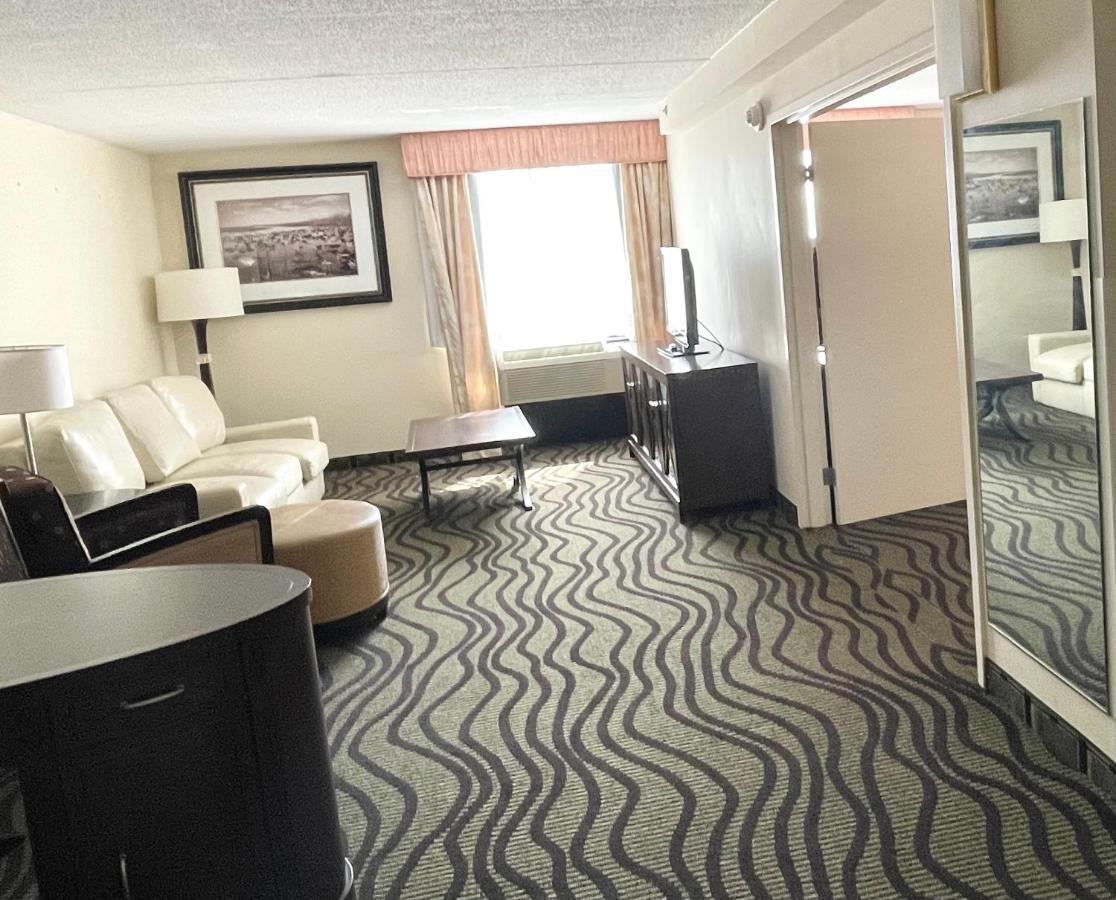 Fairbridge Hotel Cleveland East Wickliffe Eksteriør bilde