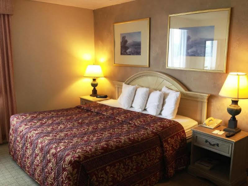 Fairbridge Hotel Cleveland East Wickliffe Eksteriør bilde